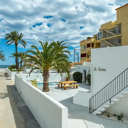 Urbanizacion El Oasis, 20 En 1ª Linea Playa Dénia
