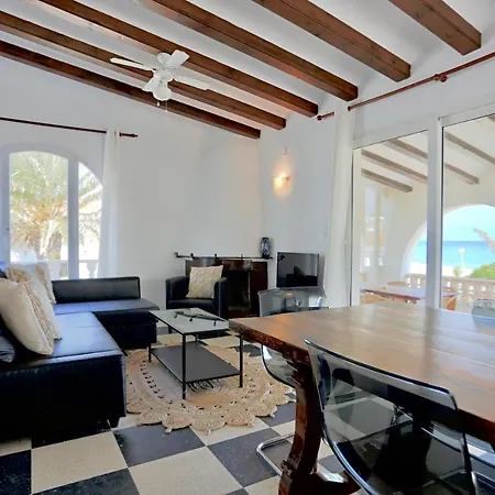 Villa Urbanizacion El Oasis, 20 En 1ª Linea Playa *
