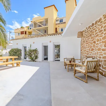 Villa Urbanización El Oasis, 20 En 1ª Línea Playa