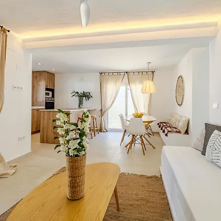 Urbanización El Oasis, 20 En 1ª Línea Playa *