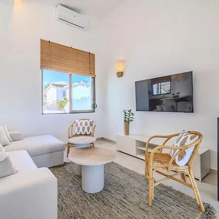 Urbanización El Oasis, 20 En 1ª Línea Playa * Dénia