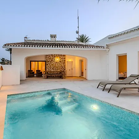 Vila Urbanizacion El Oasis, 20 En 1ª Linea Playa *