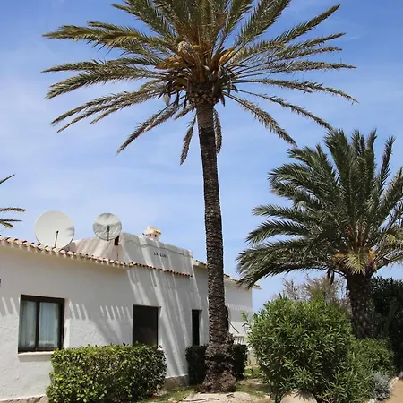Villa Urbanizacion El Oasis, 20 En 1ª Linea Playa